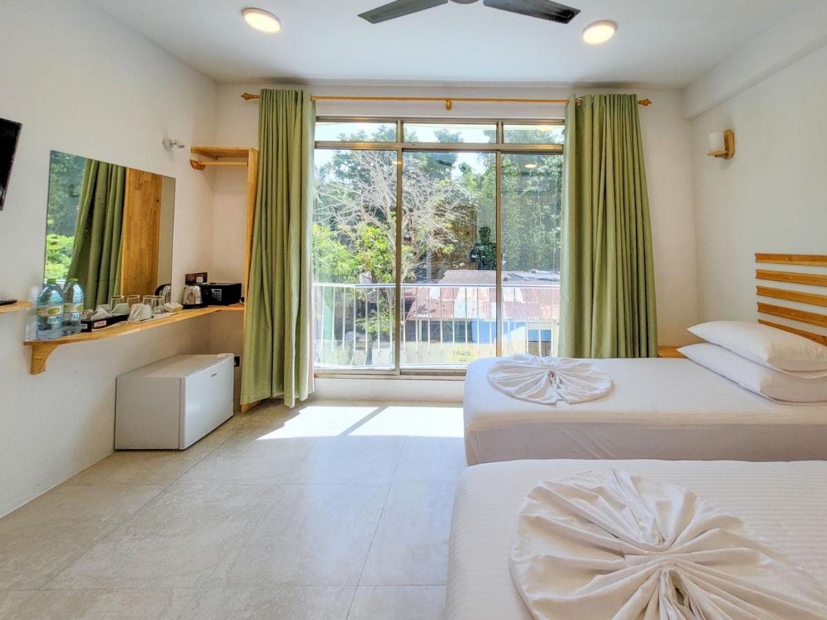 Thila Sky View - Guest House Thoddoo Exterior foto